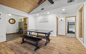 Lakeside Tranquility at Getaway Ranch - Theodosia, Missouri