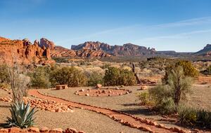 360° Views & Architectural Brilliance in Sedona - Sedona, Arizona