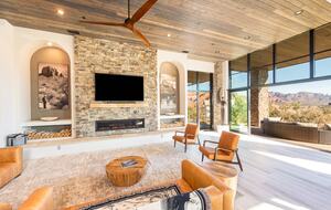 360° Views & Architectural Brilliance in Sedona - Sedona, Arizona