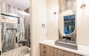 360° Views & Architectural Brilliance in Sedona - Sedona, Arizona