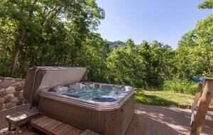 Edelweiss Chalet | Ski to Lift - Steamboat Springs, Colorado