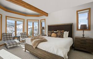 Edelweiss Chalet | Ski to Lift - Steamboat Springs, Colorado