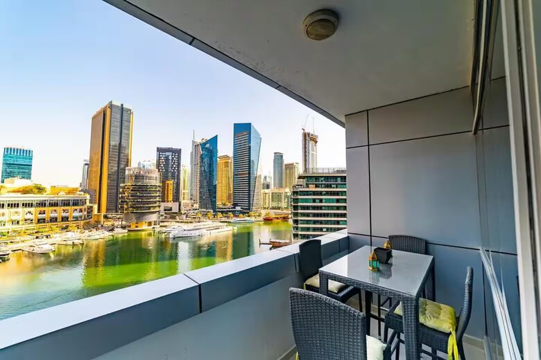 Waterfront Charm in Dubai Marina - Dubai, United Arab Emirates