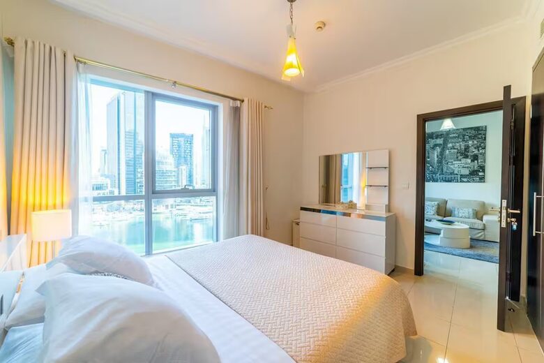 Waterfront Charm in Dubai Marina - Dubai, United Arab Emirates