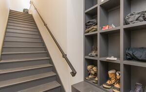 Stratton Mod Farmhouse Ski-In Retreat - Stratton, Vermont