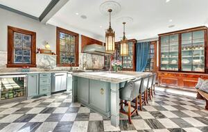 Historic Queen Anne Estate Near New York City - Montclair, New Jersey