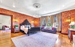 Historic Queen Anne Estate Near New York City - Montclair, New Jersey