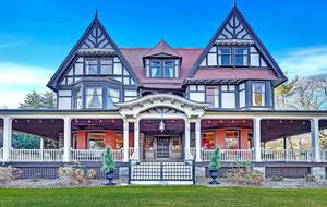 Historic Queen Anne Estate Near New York City - Montclair, New Jersey