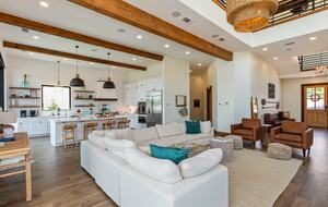 Breathtaking Lakefront Escape with Panoramic Views - Alexander City, Alabama