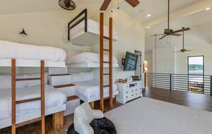 Breathtaking Lakefront Escape with Panoramic Views - Alexander City, Alabama