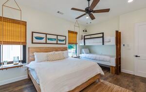 Breathtaking Lakefront Escape with Panoramic Views - Alexander City, Alabama