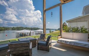 Breathtaking Lakefront Escape with Panoramic Views - Alexander City, Alabama
