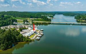 Breathtaking Lakefront Escape with Panoramic Views - Alexander City, Alabama