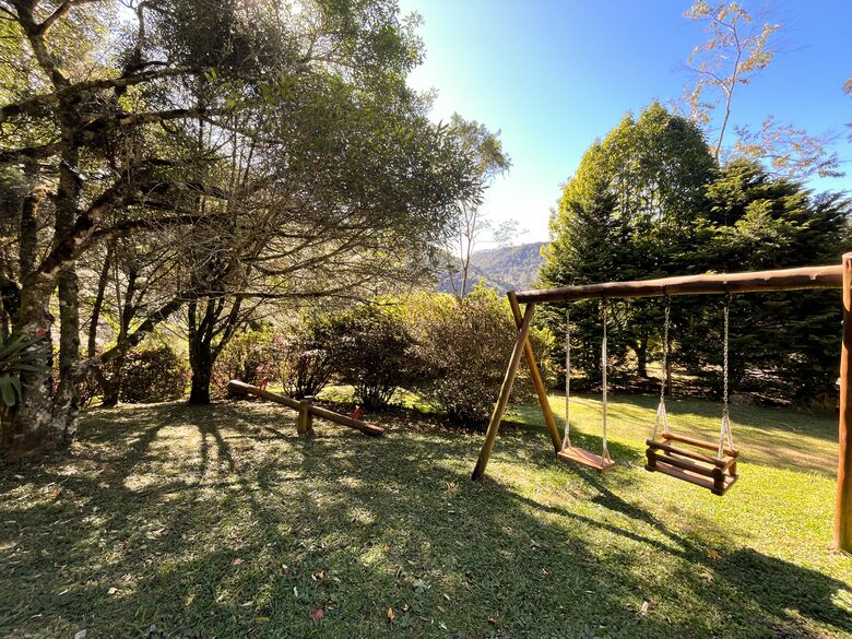 Refined Gaucho-Style Living with Breathtaking Views - São Francisco Xavier, Brazil