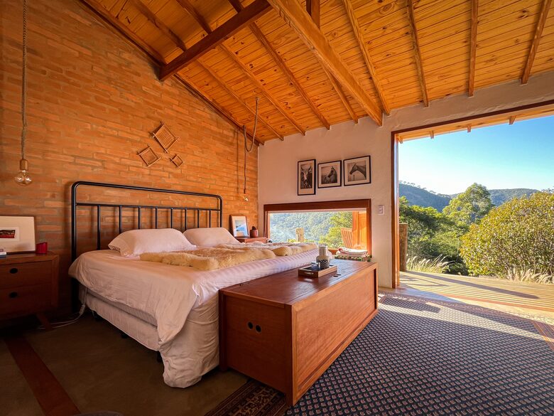 Refined Gaucho-Style Living with Breathtaking Views - São Francisco Xavier, Brazil