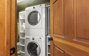 Sophisticated Boulder Creek Retreat - Park City, Utah