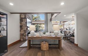 Sophisticated Boulder Creek Retreat - Park City, Utah