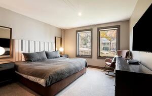 Park City Penthouse on Main Street with Rooftop Hot Tub - Park City, Utah