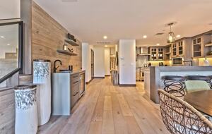 Park City Penthouse on Main Street with Rooftop Hot Tub - Park City, Utah