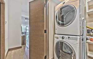 Park City Penthouse on Main Street with Rooftop Hot Tub - Park City, Utah