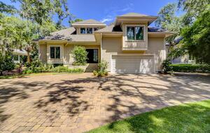 Grand Retreat in Sea Pines | Overlooking Harbour Town Golf - Hilton Head Island, South Carolina