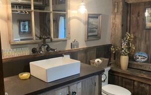 Quechee Country Barn Loft - Quechee, Vermont