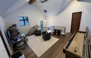 Ski-In/Ski-Out Modern Chalet in Tamarack Resort - Donnelly, Idaho