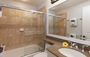 Island Hideaway at Kulalani | A Private Escape with Resort Amenities - Kamuela, Hawaii