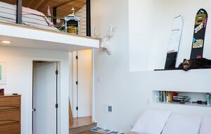 Large master bedroom w/ Loft + Vintage snowboard collection