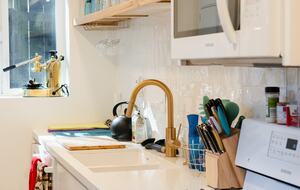 Fully equipped Galley Style Kitchen