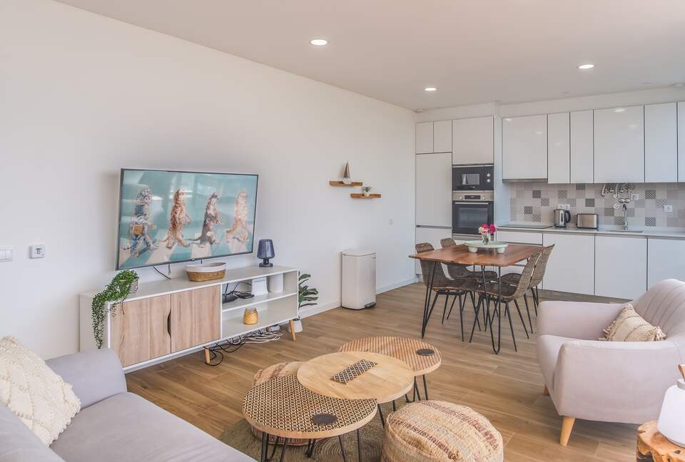 Elegant Duplex Penthouse in Praia da Luz, Algarve, with breathtaking Ocean Views & pool - Luz, Portugal