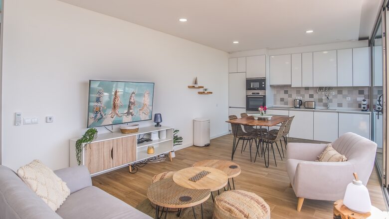 Elegant Duplex Penthouse in Praia da Luz, Algarve, with breathtaking Ocean Views & pool - Luz, Portugal