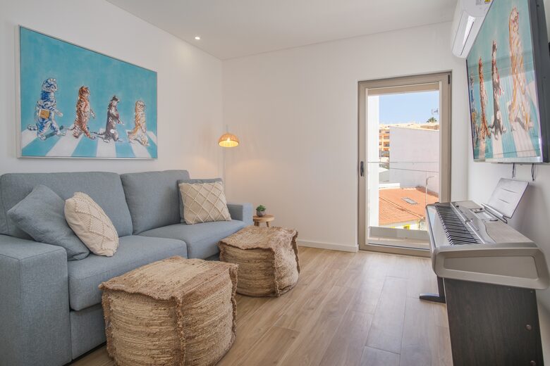 Elegant Duplex Penthouse in Praia da Luz, Algarve, with breathtaking Ocean Views & pool - Luz, Portugal