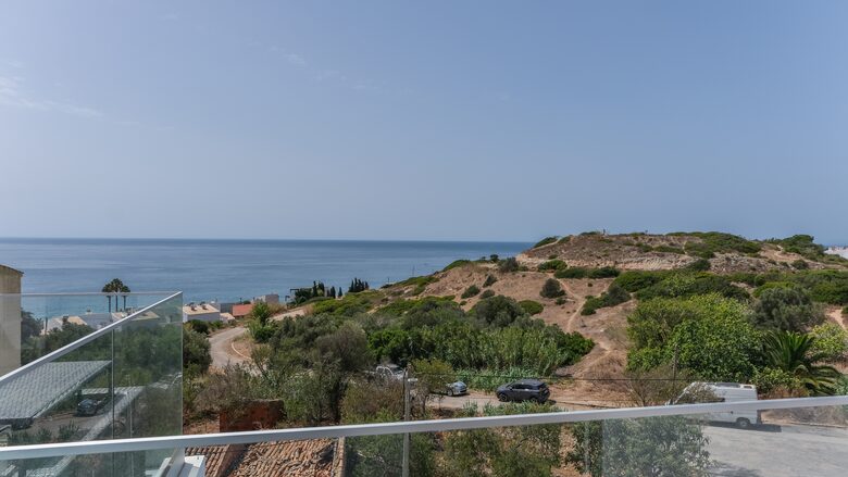 Elegant Duplex Penthouse in Praia da Luz, Algarve, with breathtaking Ocean Views & pool - Luz, Portugal