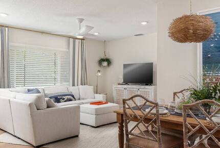 Modern Coastal Cottage Minutes from Downtown & Beach - St. Augustine, Florida