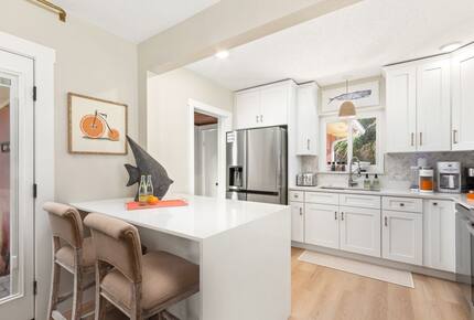 Modern Coastal Cottage Minutes from Downtown & Beach - St. Augustine, Florida