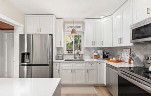 Modern Coastal Cottage Minutes from Downtown & Beach - St. Augustine, Florida