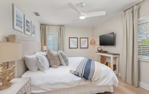 Modern Coastal Cottage Minutes from Downtown & Beach - St. Augustine, Florida