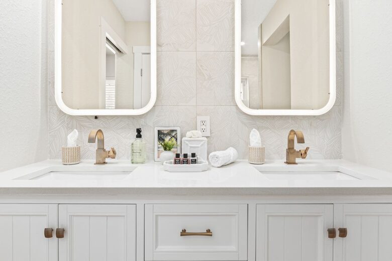 Modern Coastal Cottage Minutes from Downtown & Beach - St. Augustine, Florida