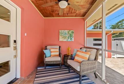 Modern Coastal Cottage Minutes from Downtown & Beach - St. Augustine, Florida