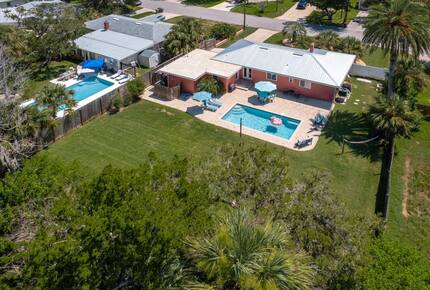 Modern Coastal Cottage Minutes from Downtown & Beach - St. Augustine, Florida