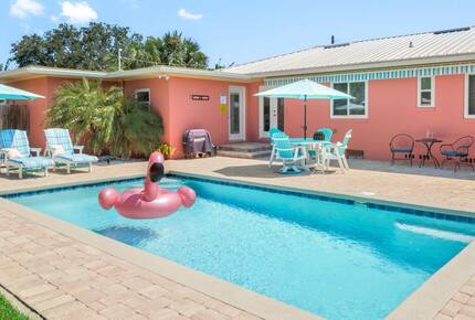 Modern Coastal Cottage Minutes from Downtown & Beach - St. Augustine, Florida