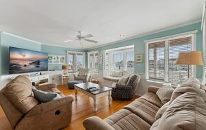 Tranquil Waterside Living on Ocean City’s Exclusive Lagoon - Ocean City, New Jersey