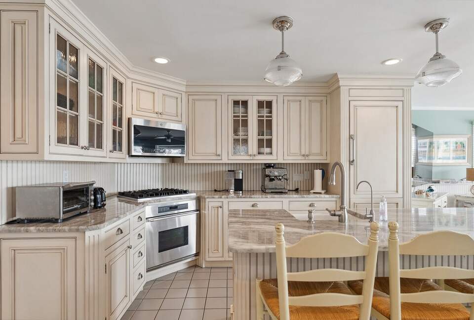 Tranquil Waterside Living on Ocean City’s Exclusive Lagoon - Ocean City, New Jersey