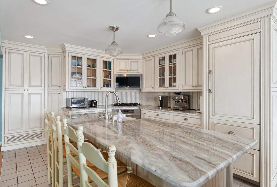 Tranquil Waterside Living on Ocean City’s Exclusive Lagoon - Ocean City, New Jersey