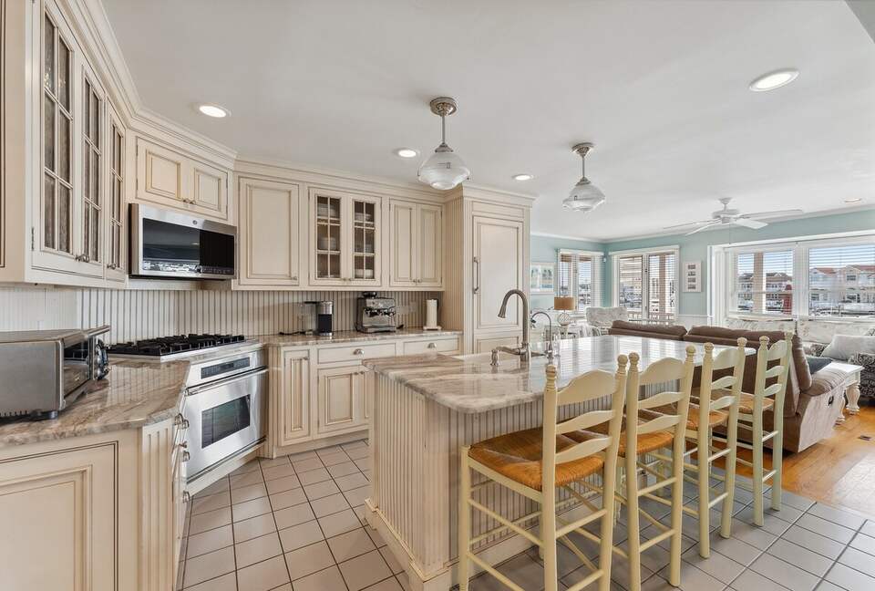 Tranquil Waterside Living on Ocean City’s Exclusive Lagoon - Ocean City, New Jersey