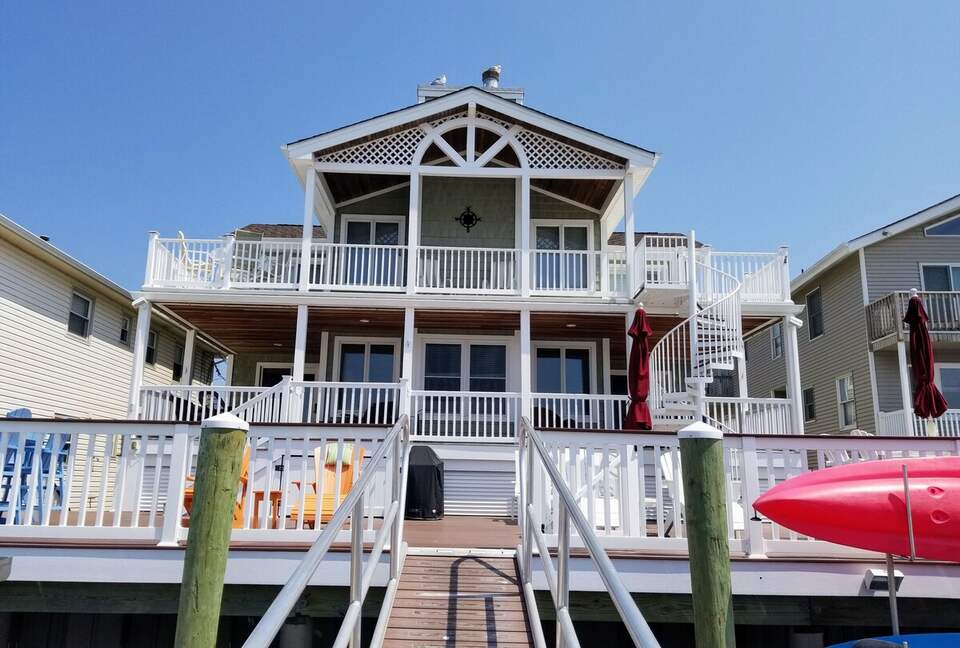 Tranquil Waterside Living on Ocean City’s Exclusive Lagoon - Ocean City, New Jersey