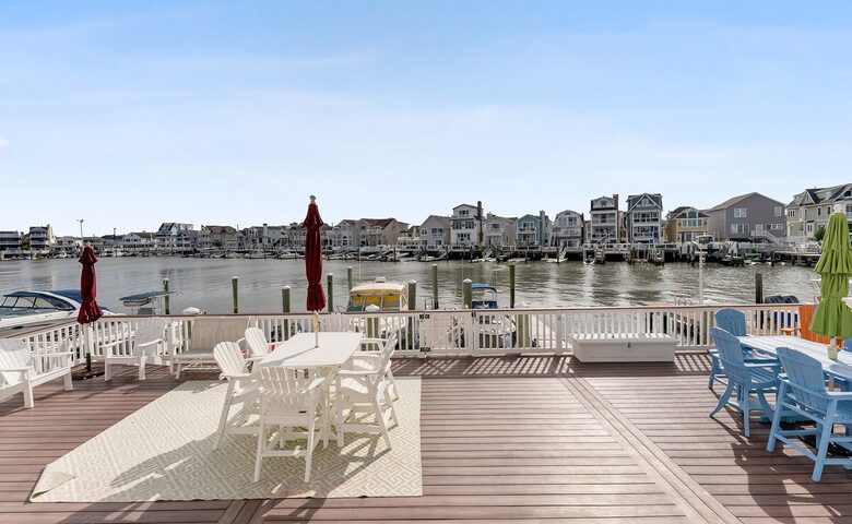 Tranquil Waterside Living on Ocean City’s Exclusive Lagoon - Ocean City, New Jersey