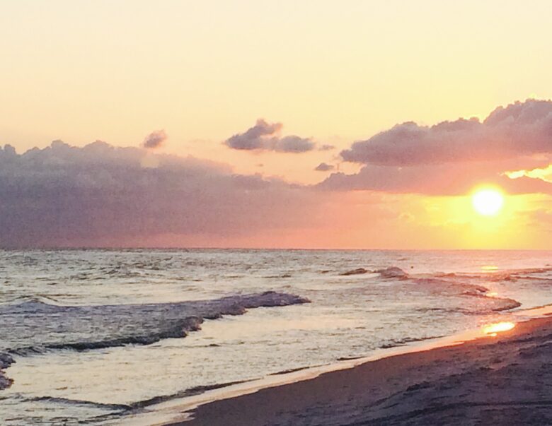 Steps from the Sand | A Tasteful Beachside Retreat - Miramar Beach, Florida