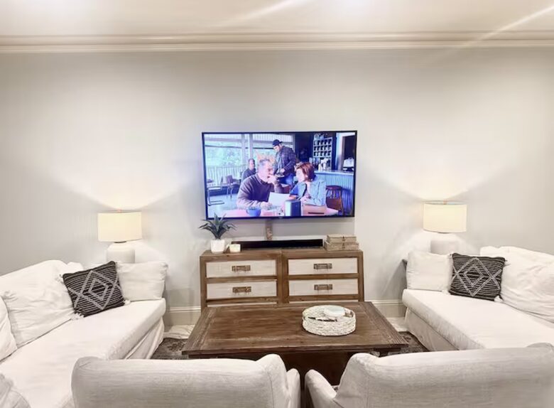 Steps from the Sand | A Tasteful Beachside Retreat - Miramar Beach, Florida